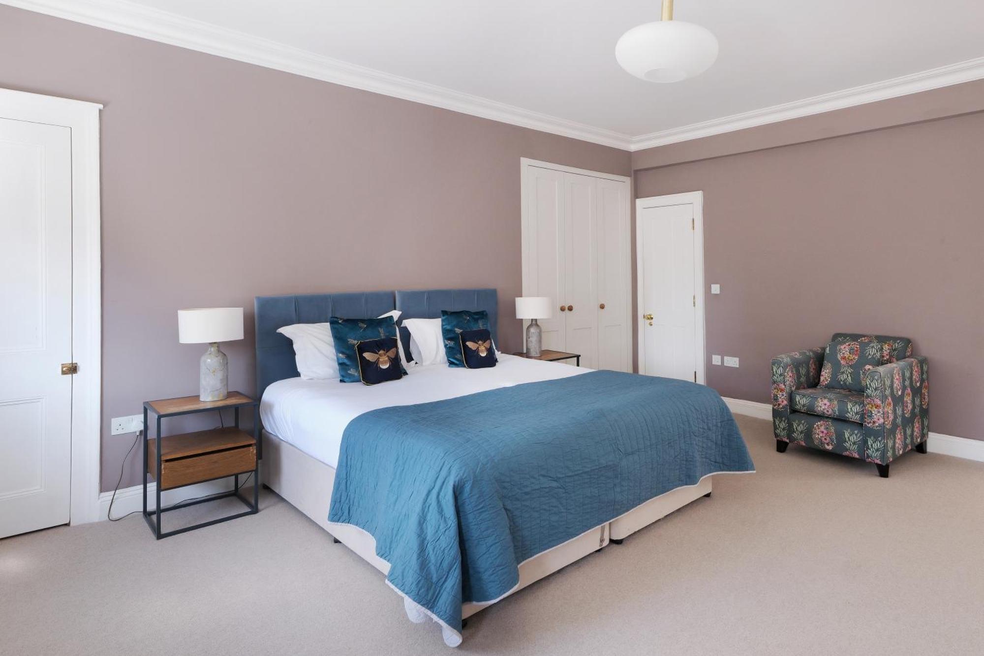 Dream Stays Bath - Barton House Exterior photo